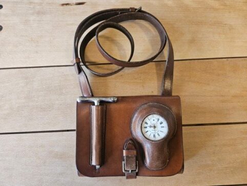 Guard clock